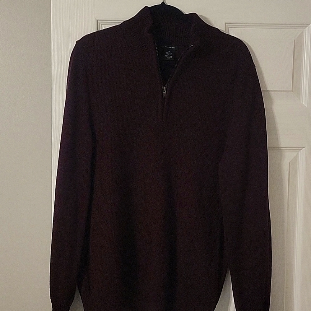 Zip-up sweater. Calvin Klein size LG.